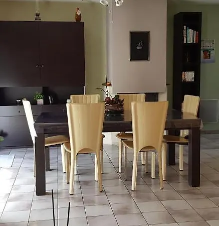 Une Maison De Plain-pied à L’orée De L’océan
