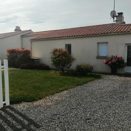 Une Maison De Plain-pied à L’orée De L’océan Hébergement de vacances